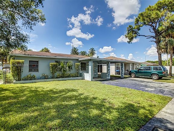 2nd image of 2540 NW 9th Ct