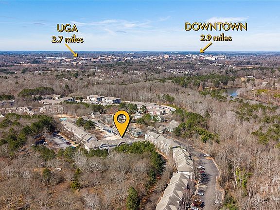 4th image of 1035 Barnett Shoals Road #827