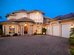 240 Bermuda Bay Ln, Indian River Shores, FL 32963