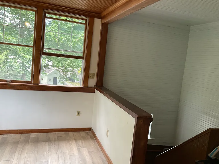 304 Thoreau St — Photo 12