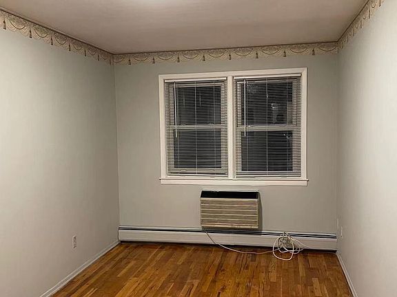 5th image of 14740 70th Ave Floor 1