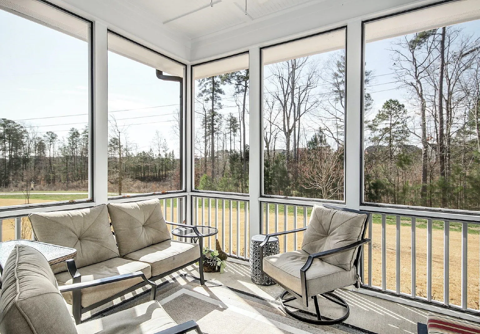 3 bed, 2.5 bath, 2229 sqft, $2,700 — Photo 4