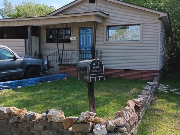 818 Rocky St, Benton, AR 72015