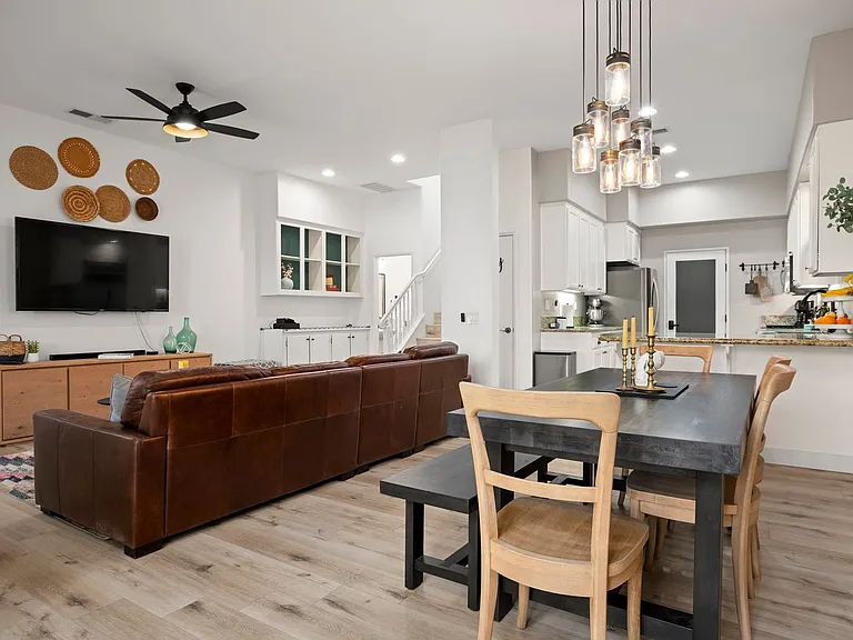 1460 Canvas Dr #3 — Photo 3