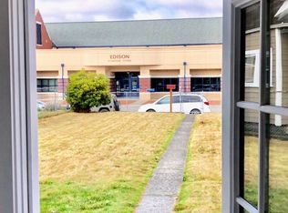 5827 S Pine St, Tacoma, WA 98409