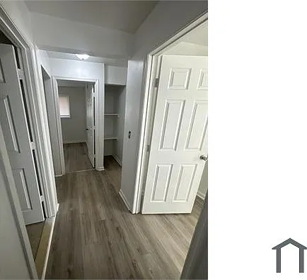 3 bed, $2,200 — Photo 3