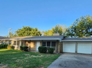719 Saint Joseph Dr, Ada, OK 74820
