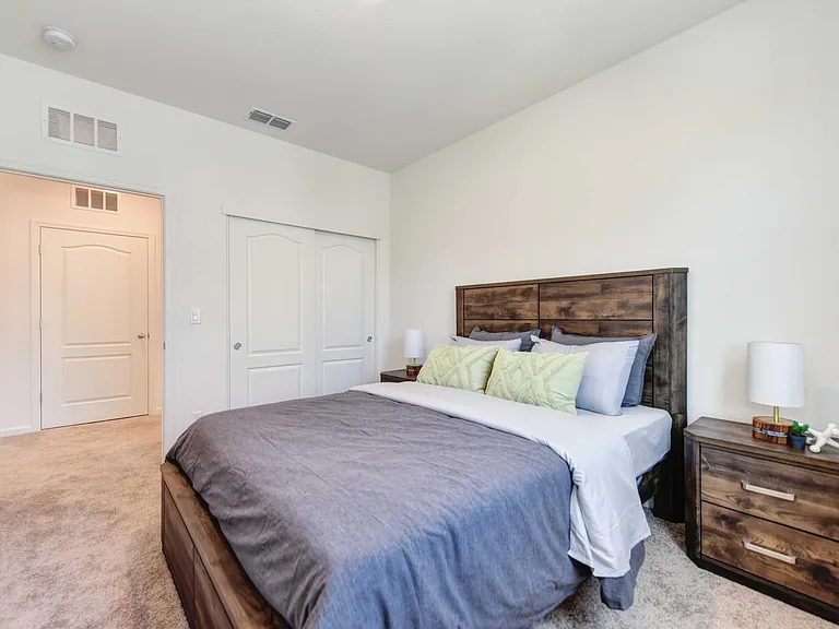 3304 Sunny Gate Ln — Photo 10