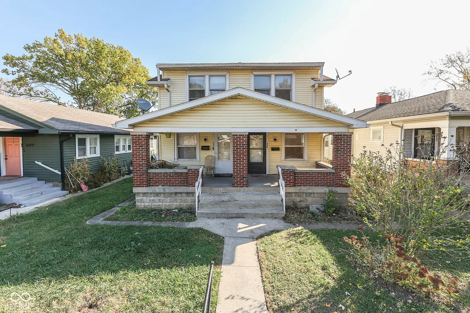 825 N Bradley Ave photo 1