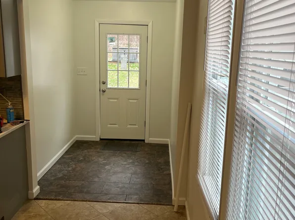 148 Mason Ave, Waterbury, CT 06708