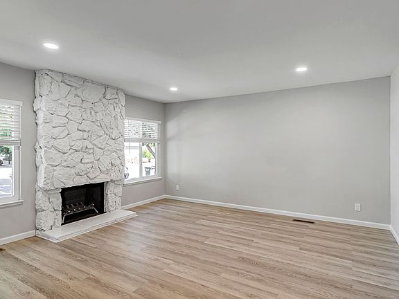 2nd image of 542 Alberta Ave