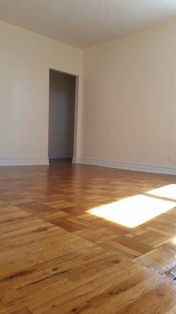 1st image of 500 Montgomery St APT 2F