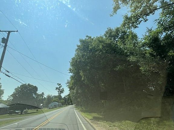 4th image of 659 Salmon River Rd