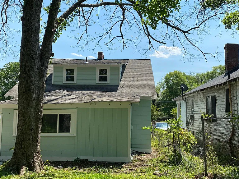 961 Lena St NW #A — Photo 12