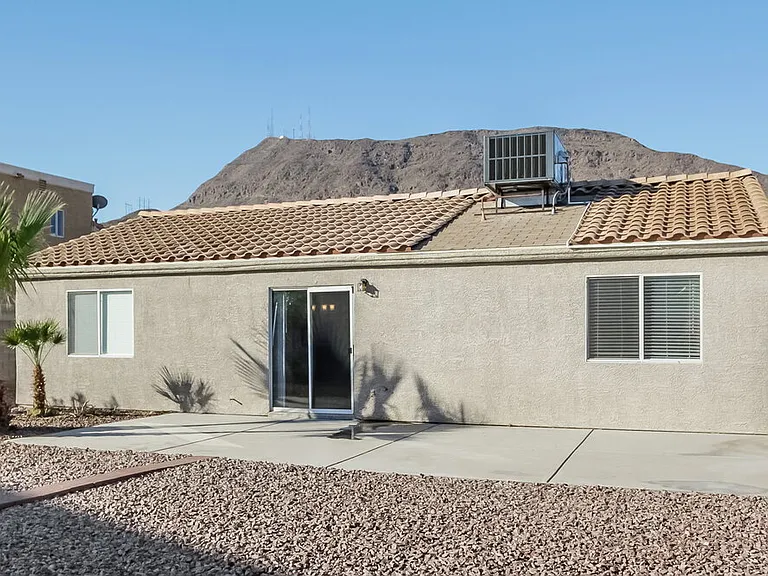477 Wright Way — Photo 14