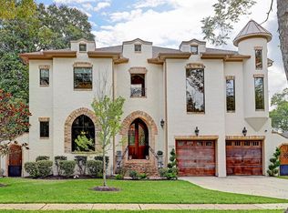 5223 Maple St, Bellaire, TX 77401