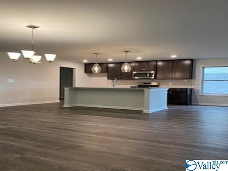 152 Sublett Dr — Photo 8