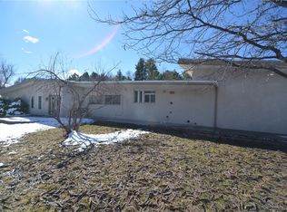 6347 Hawthorn Ln, Lakewood, CO 80227