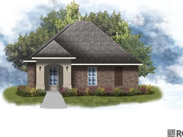 60869 Fairfax Dr, Lacombe, LA 70445