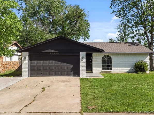 11863 E 62nd St S, Broken Arrow, OK 74012