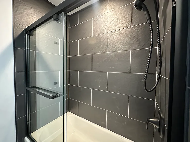 128 Caroline Ave #2 — Photo 38