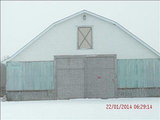 2nd image of 5100 Pointe Aux Peaux Rd