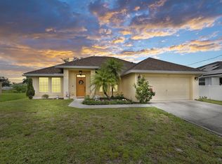 633 SW Icon Ave, Port Saint Lucie, FL 34953