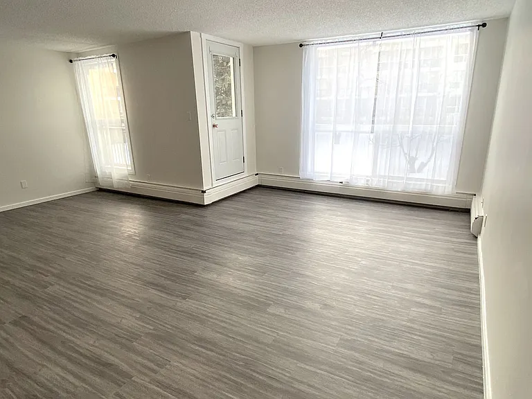 21 Macdonald Dr — Photo 16