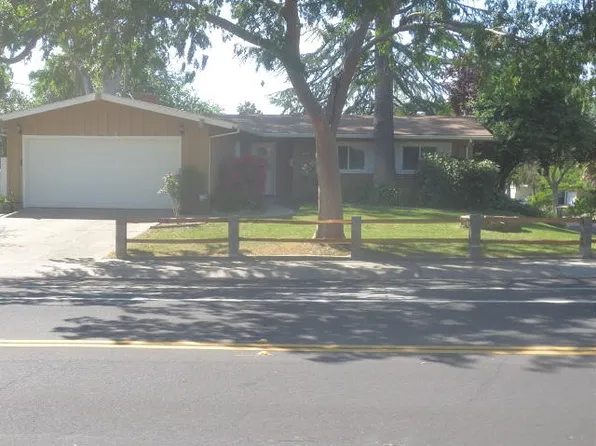 6071 Brooktree Dr, Citrus Heights, CA 95621