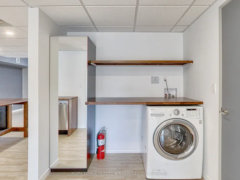 300 New Toronto St #7 — Photo 36
