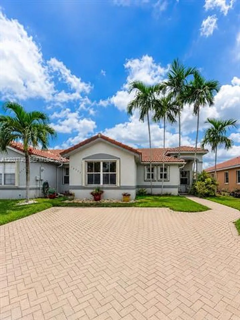 16355 SW 46th Ter # 0, Miami, FL 33185 — Photo 3