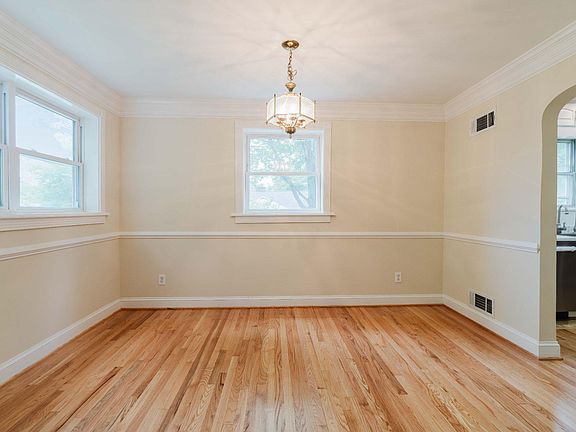 5th image of 10200 Duvawn Pl