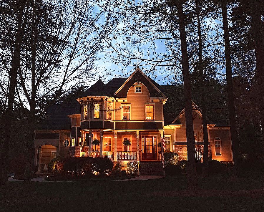 1st image of 114 Freshwater Ln