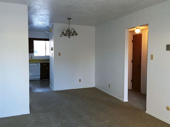 2nd image of 73 Park Ln APT B