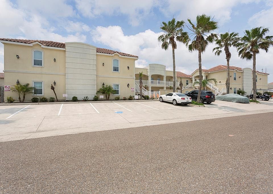 1st image of 109 W Cora Lee Dr #1
