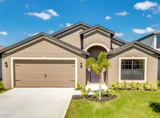 927 Wynnmere Walk Ave, Ruskin, FL 33570