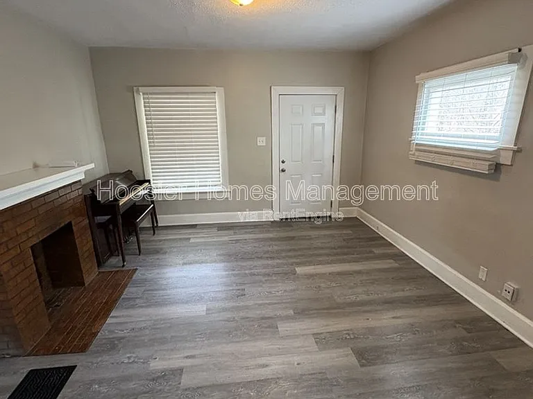 2931 N Tacoma Ave #31 — Photo 5