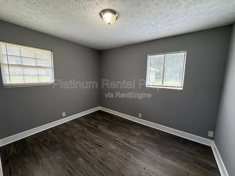 1502 Waverly Way #C3 — Photo 7