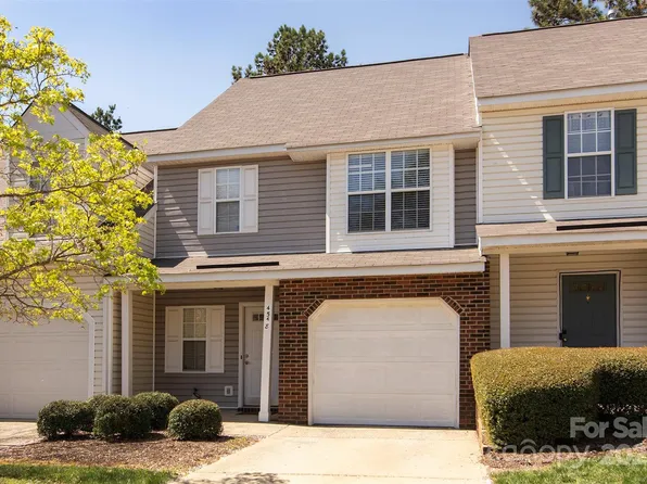 4548 Antelope Ln, Charlotte, NC 28269