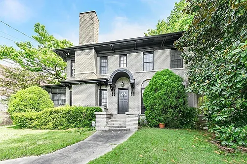 38 Delmont Dr NE Photo 1