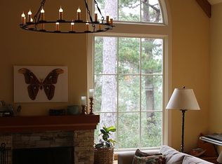 471 Dry Creek Rd, Monterey, CA 93940