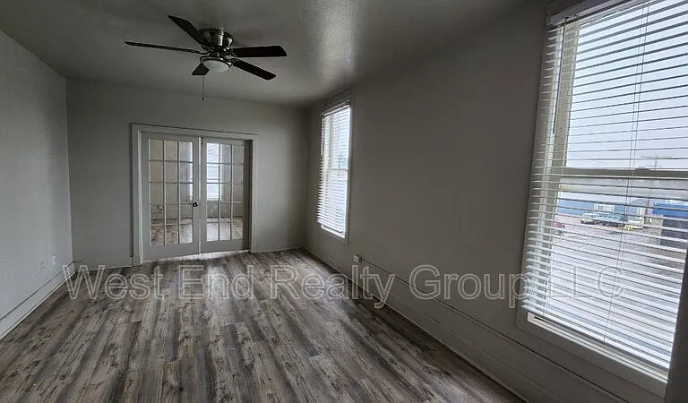 105 S Harriet Ave #4 — Photo 5