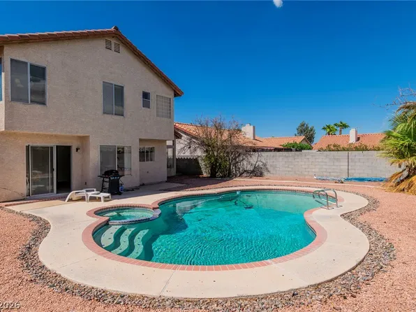 318 Bradford Dr, Henderson, NV 89074