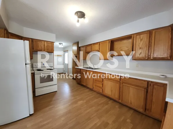 521 Main St, Plum City, WI 54761