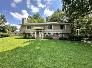 812 11th St, Pleasant Grove, AL 35127