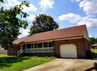 701 Rutherford Ct, Chesapeake, VA 23322