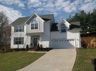 4003 Glaze Ct, Johnson City, TN 37601