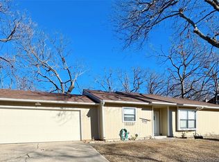 1371 Oak Rd, Catoosa, OK 74015