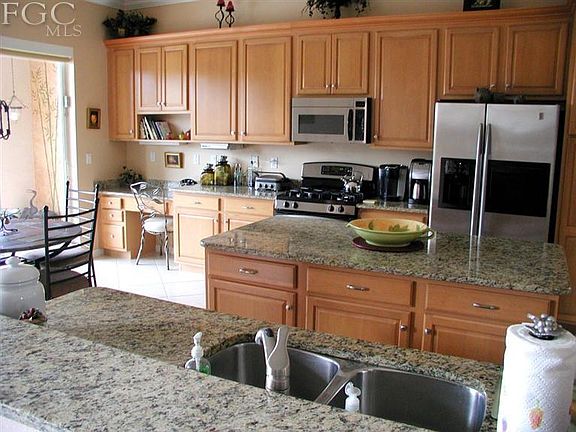4th image of 10041 Saint Moritz Dr