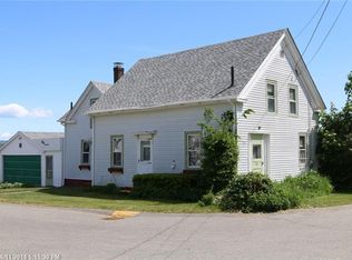 84 Crescent St, Rockland, ME 04841